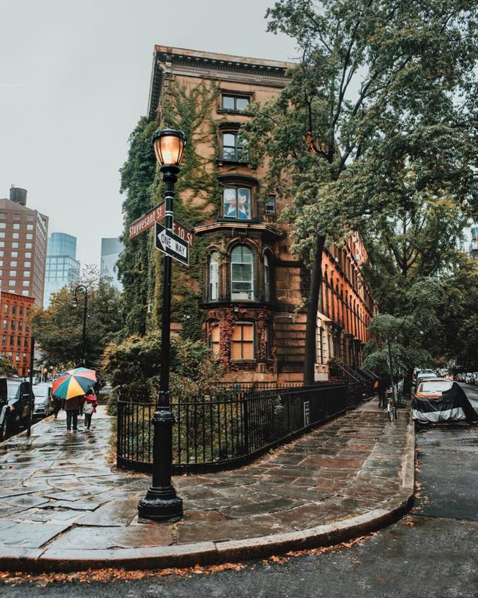 Spectacular Street Photos of New York City by Joe Thomas