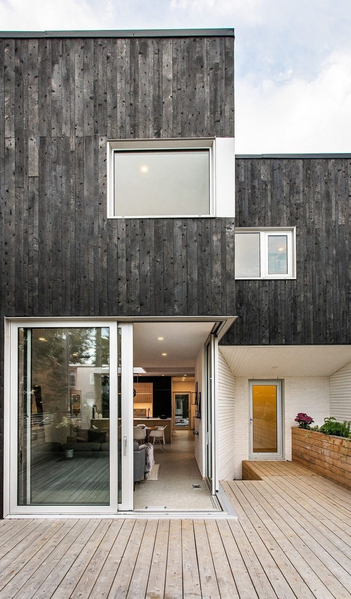 Reinventing the Shoebox House / Fugere Architecture