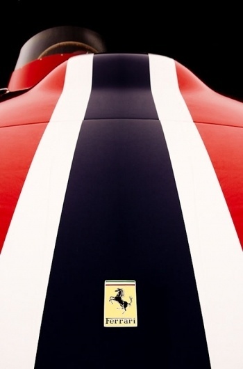 Classic Cars | Fubiz™ #ferrari #photography #car