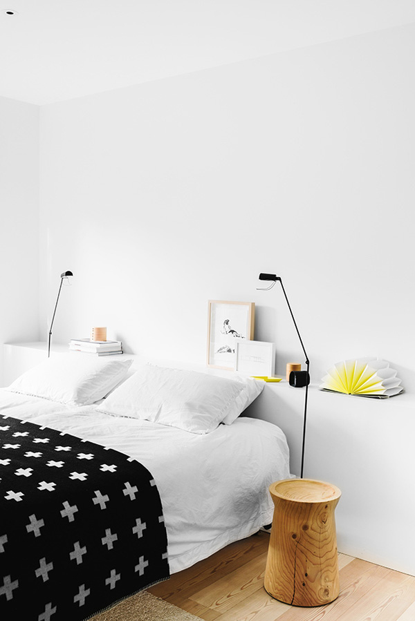 sorrento-2 #cross #blanket #lights