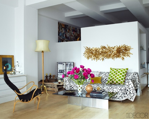 Decorating Ideas: 12 White Rooms with Pops of Color Photo #interior #design #decor #deco #decoration