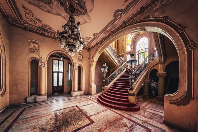 Abandoned Europe: Stunning Urbex Photography by Matthias Haker