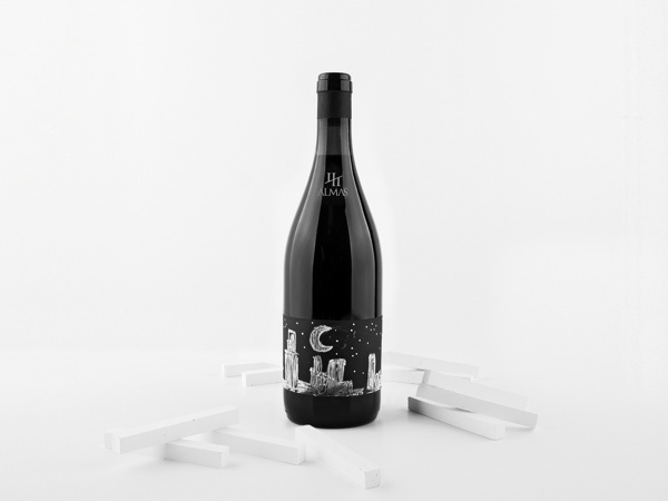 Cuatro Almas | Wine Packaging | Blackboard on Behance #packaging #blackboard #wine #cuatro #almas