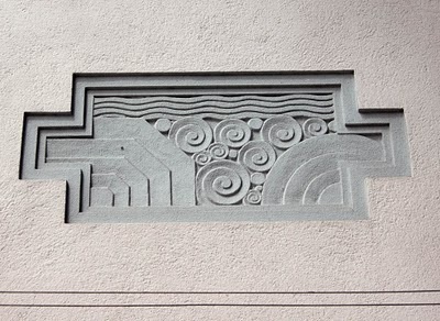 Tuesday, March 22, 2011 #art #deco