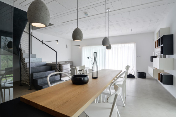 A Family Home with a Black & White Interior in main interior designCategory #interior #design #decor #deco #decoration