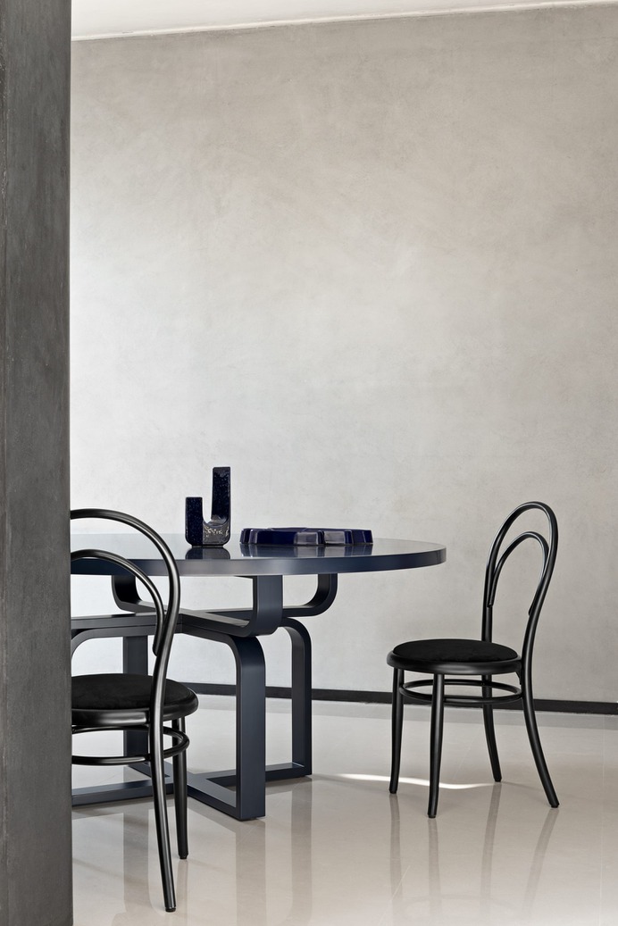 Gebrüder Thonet Vienna - Caryllon Dining Tables