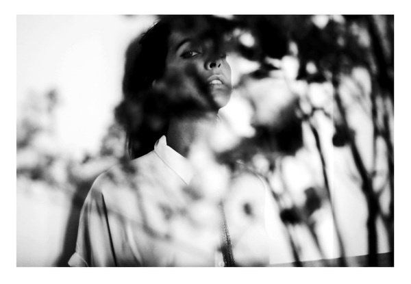 Mis desperfectos #shadows #white #black #photography #and