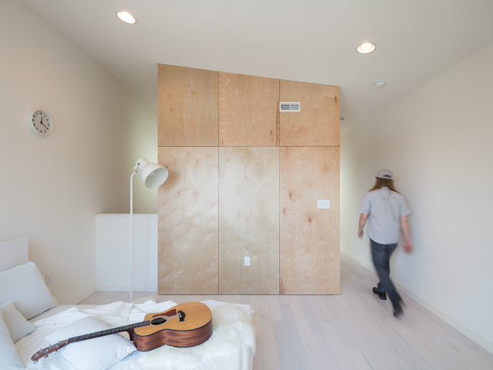 Outside-In House by Interface Studio Architects