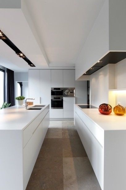 Modern white kitchen #modern #white #kitchen