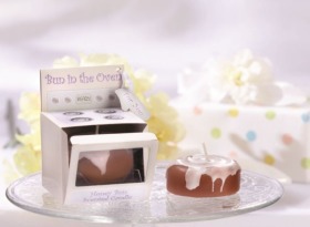 - pastel scented candle