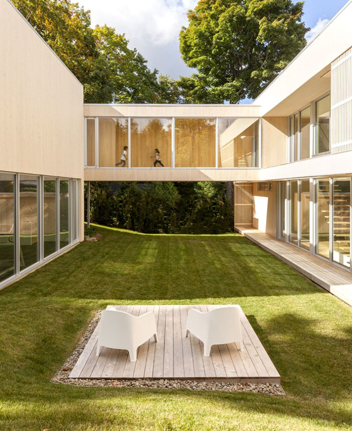 Atelier Pierre Thibault Constructed Wooden Property for Family Vacation - InteriorZine