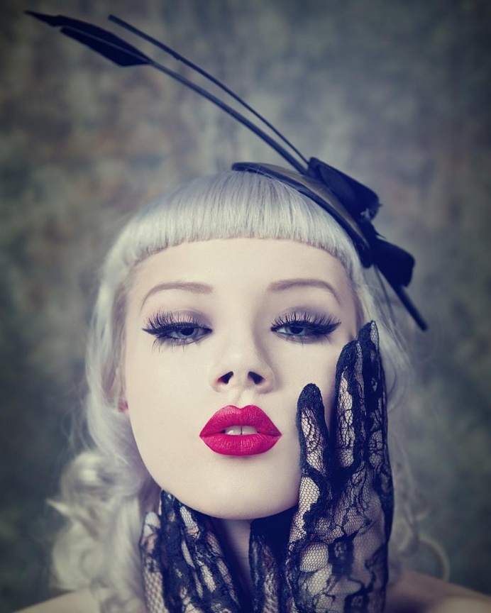 Dreamlike Portrait Photography by Sito Alvina
