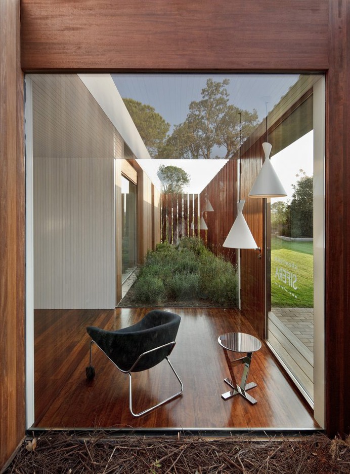 SIFERA House / Josep Camps & Olga Felip
