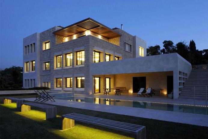 Eclectic House With a Raw Natural Decor - #architecture, #home, #decor, #interior, #homedecor