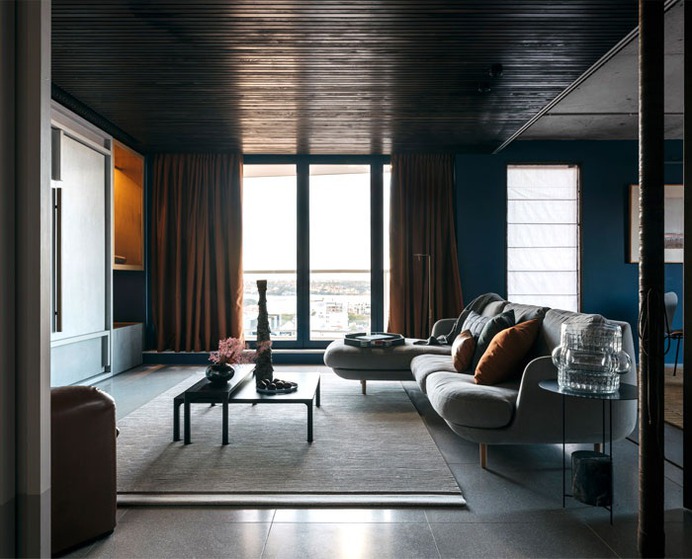 Dark Hues at Sydney Apartment by Studio Amber Road - InteriorZine