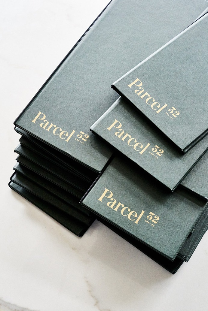 Parcel 32 Branding - Mindsparkle Mag Stitch Design Co. designed the branding for Parcel 32 – a restaurant and cocktail bar housed in a historic 1837 home on King Street in Charleston, South Carolina. #logo #packaging #identity #branding #design #color #photography #graphic #design #gallery #blog #project #mindsparkle #mag #beautiful #portfolio #designer