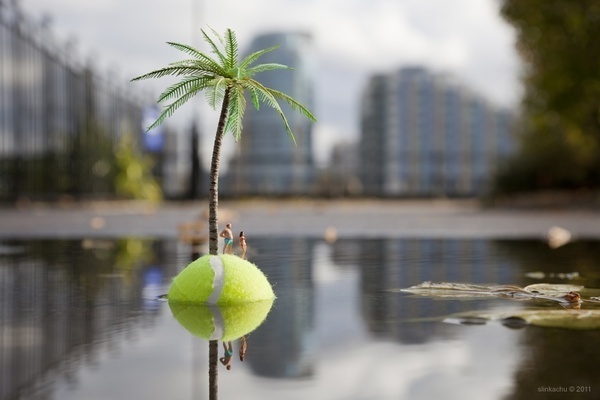 little_people_street_art_6 #miniature #diorama #art