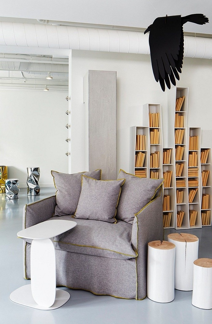 Raw Concrete Space Converted into an Impressive New Showroom 9