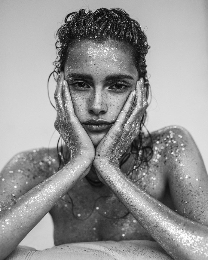 Elegant Fashion and Beauty Photography by Lina Tesch