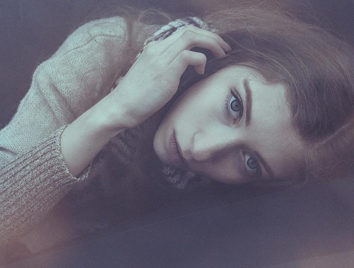 Gorgeous Female Portraits by Knas Vang