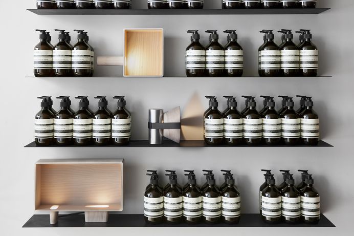 Place & Thing by MSDS Studio
