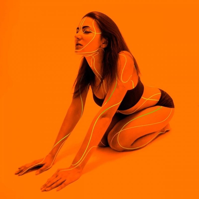 Beautiful Neon-Colored Photography by Slava Semenyuta