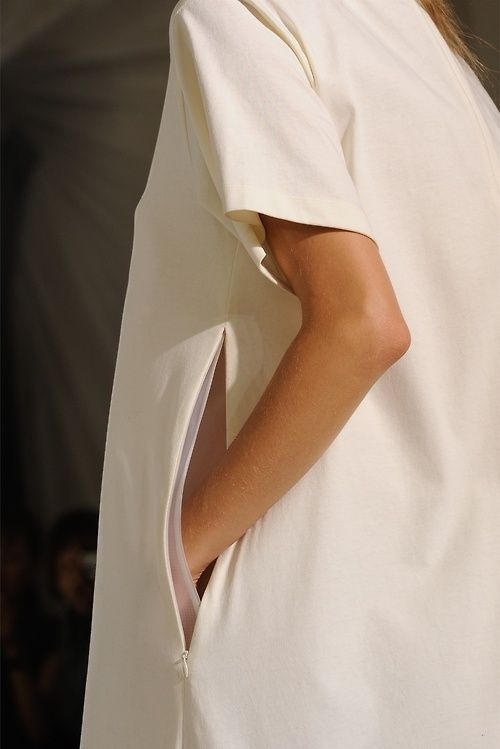 withe #fashion minimal