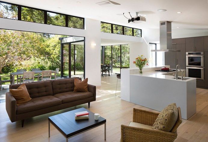 Palo Alto Ranch-Style House Fully Remodeled by Feldman Architecture 6