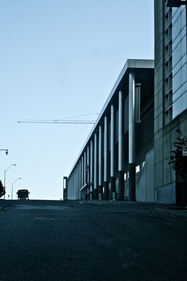 http://bethanyediger.tumblr.com/ #peek #street