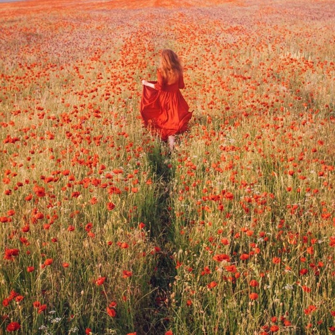 Stunning Colorful Instagrams by Kristina Makeeva