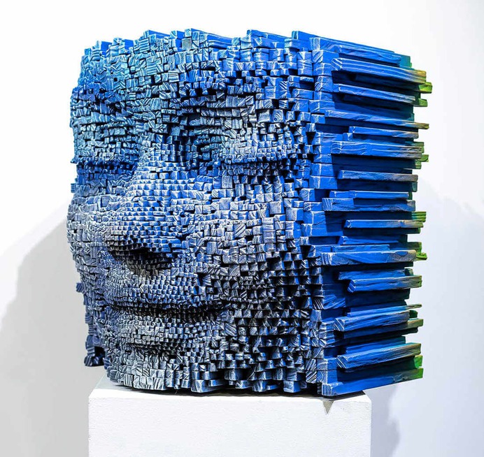 Color y pixel: Las caras de madera de Gil Bruvel - Miscelánea
