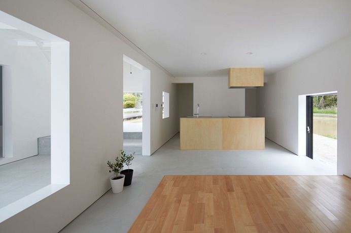 Kadokawa's House by Kenta Eto Atelier