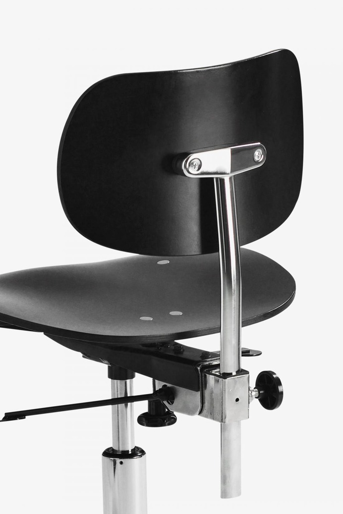 S 197 R Swivel Chair | Wilde + Spieth