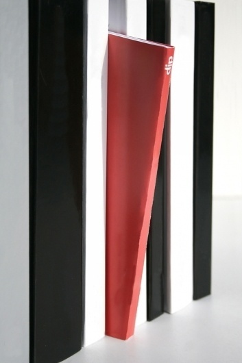 Asociación de Profesionales del Diseño y la Comunicación Publicitaria de la Región de Murcia | Sublima Comunicación #designers #sublima #association #graphic #book #corporate #identity #dip #murcia #logo