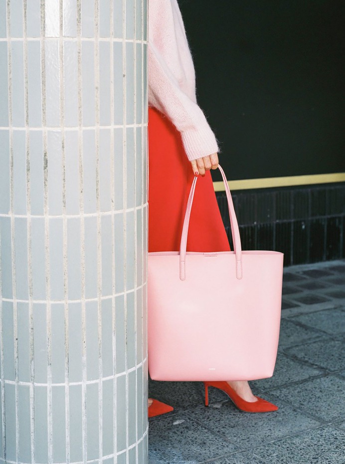 NVMEN - Mindsparkle Mag Studio Franziska Veh designed NVMEN, a new handbag brand from Berlin. It was her search for the ultimate handbag that led Nicola to become the founder of Nvmen. #logo #packaging #identity #branding #design #color #photography #graphic #design #gallery #blog #project #mindsparkle #mag #beautiful #portfolio #designer