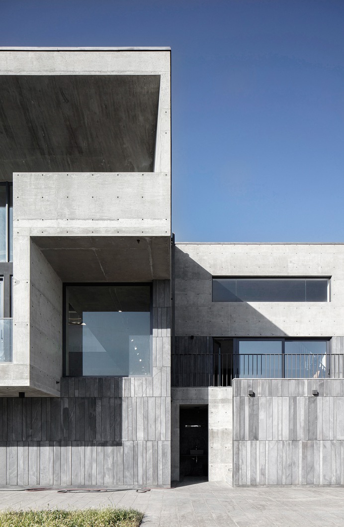 Tigran Art Studio / d'Arvestanots architectural studio
