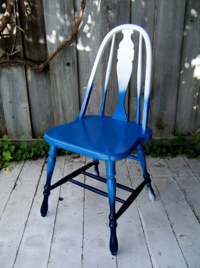 diy project: shades-of-blue ombre chair | Design*Sponge #white #chair #gradient #blue #ombre