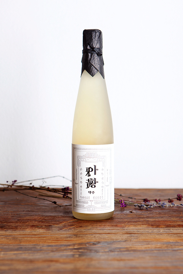 South Korean rice wine packaging
