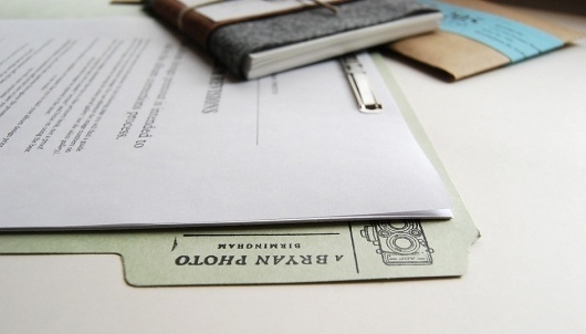 A Bryan Photo : Alvin Diec #stationery #folder #green