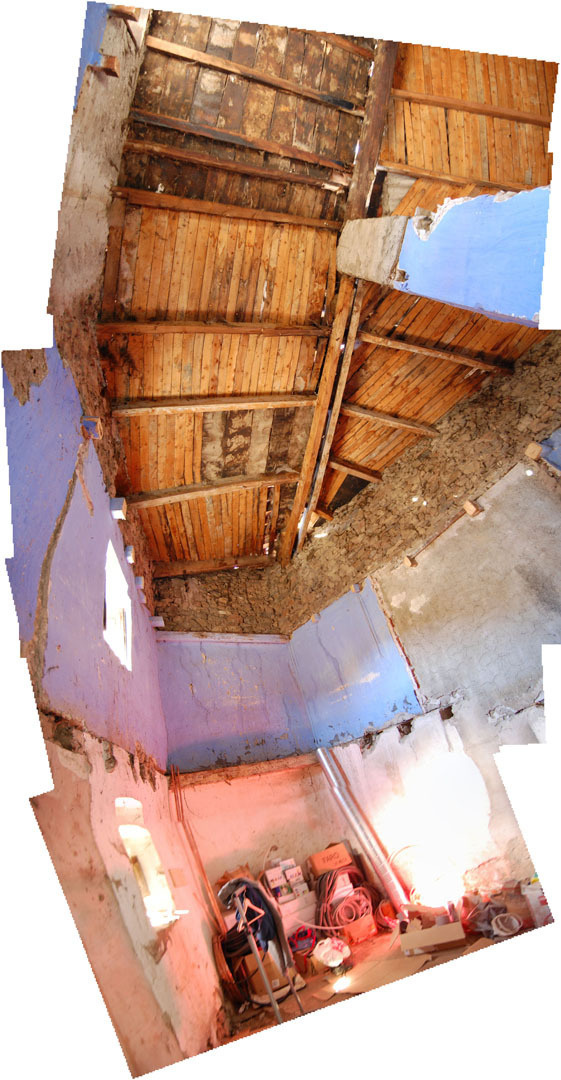 2012_101B #old #roof