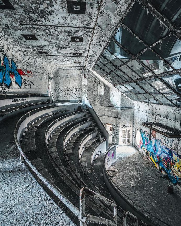 Incredible Abandoned Photography by Corey Smith