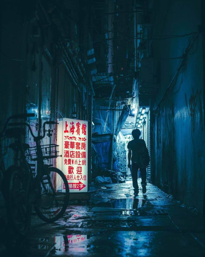 Cyberpunk Hong Kong: Moody Street Photography by Sean Foley