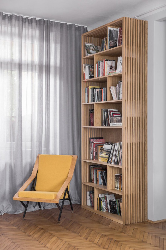 Partial Reconstruction and Interior Design of a Flat from 1936 in Warsaw