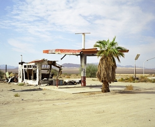 Every reform movement has a lunatic fringe #photography #gas #station