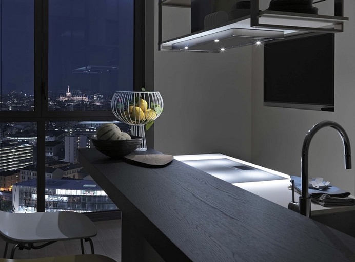 Contemporary Luxury for a 200 sqm Penthouse in Milan, Italy