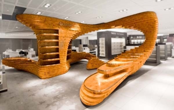 Retail Wood Frankfurt photos2 #wood #cutout #installation