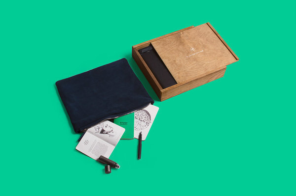 Roandco svbscription v2 01 1299 xxx q85 #branding #box #identity #logo #package