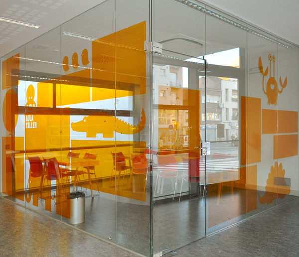 Biblioteca del Sud signage system #wacky
