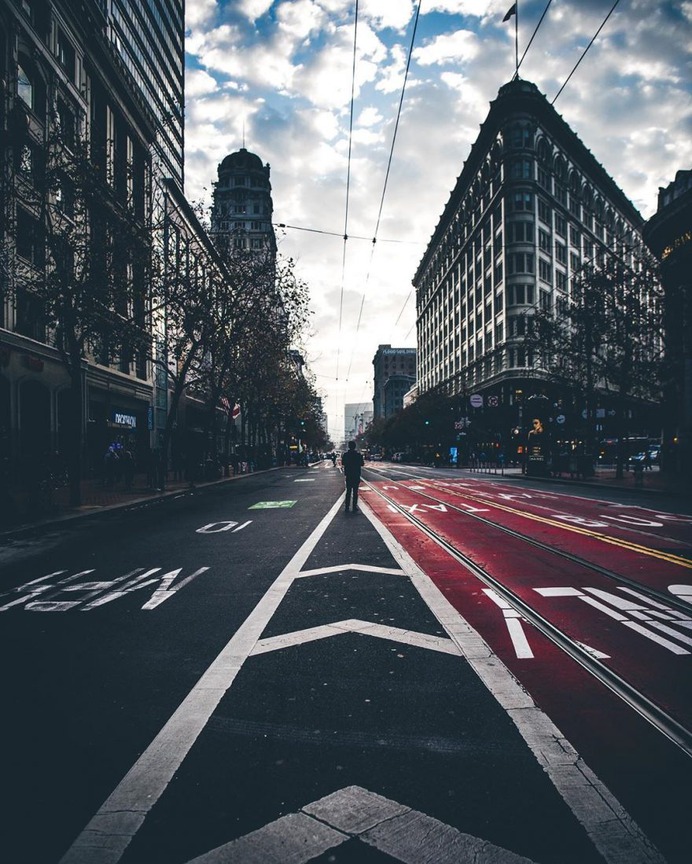Futuristic and Cinematic Urban Landscapes by Resh Ryan