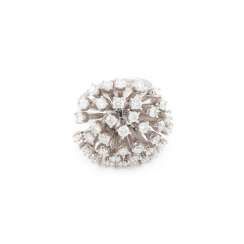 DESIGN-RING MIT BRILLANTBESATZ